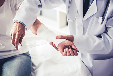 Wound Healing & Hyperbaric Center banner